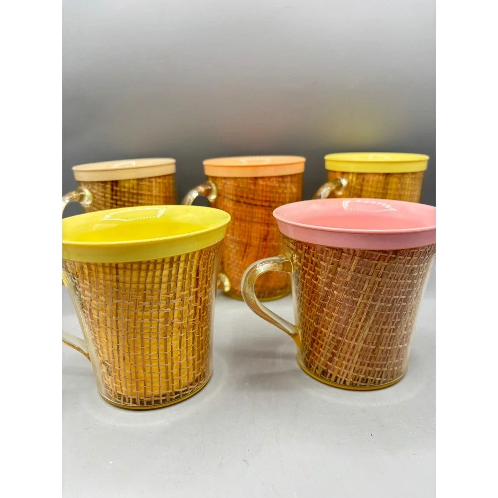 Vintage Raffia Weave Insulated Plastic Mugs Set of 5 Pastel Ice Bucket